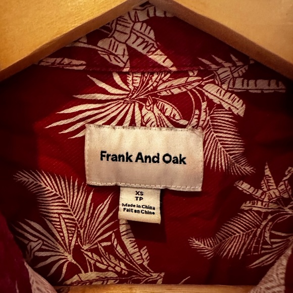Men's XS red Hawaiian button up frank and oak - Picture 3 of 3